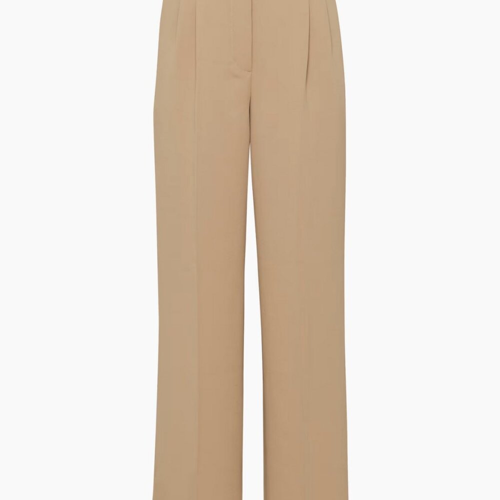Aritzia The Effortless Pant in Golden Carmel